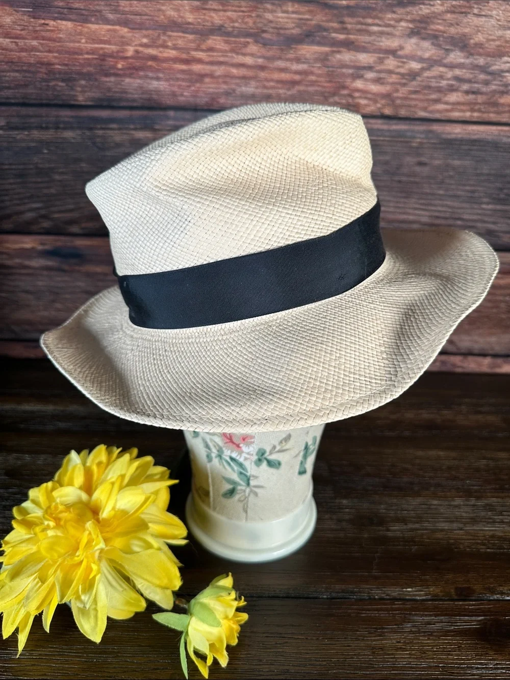 Peter Beaton classic beige